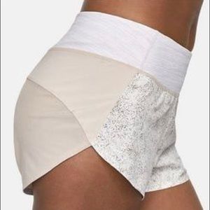 Outdoor Voices Hudson Shorts Pebbled Sand